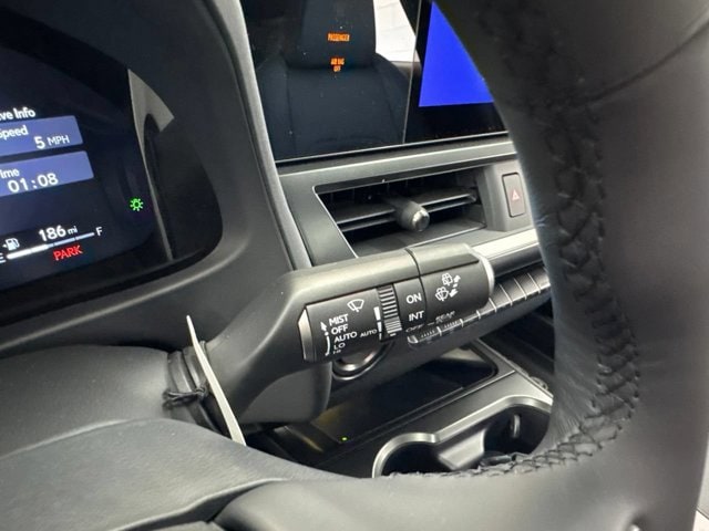 2026 Lexus UX Hybrid 300h F Sport Design - Photo 23