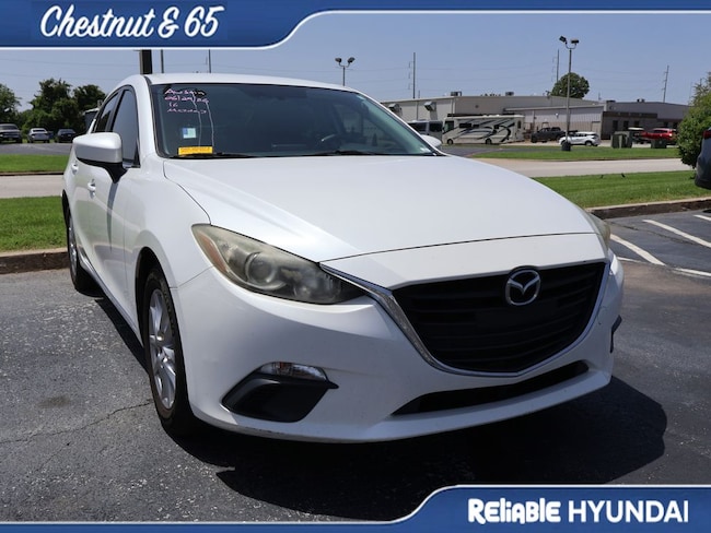 2016 Mazda Mazda3 i Sport Sedan