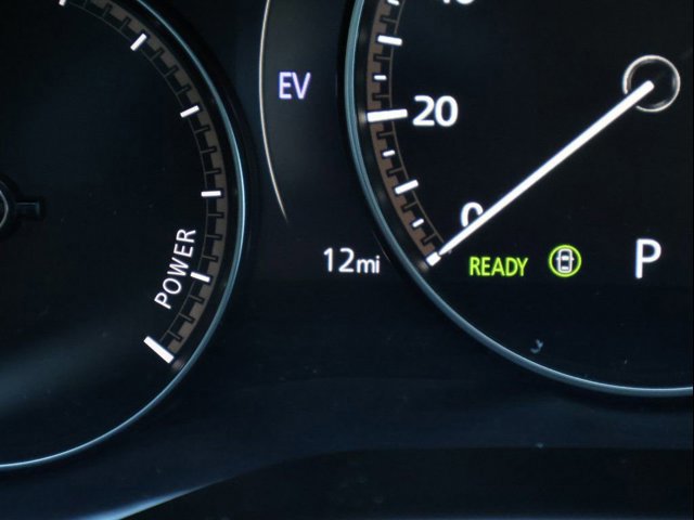 New 2026 Machine Gray Metallic Mazda Preferred AWD image 32