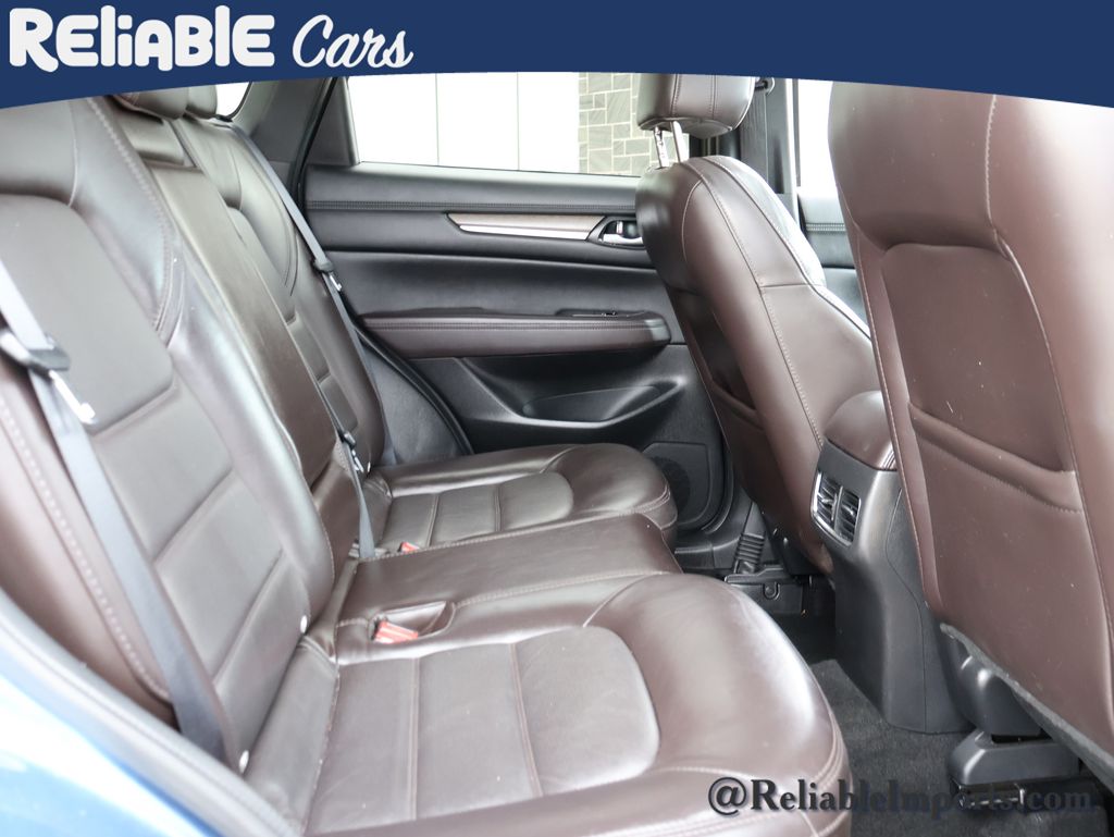 Used 2023 Eternal Blue Mica Mazda 2.5 Turbo Signature image 13