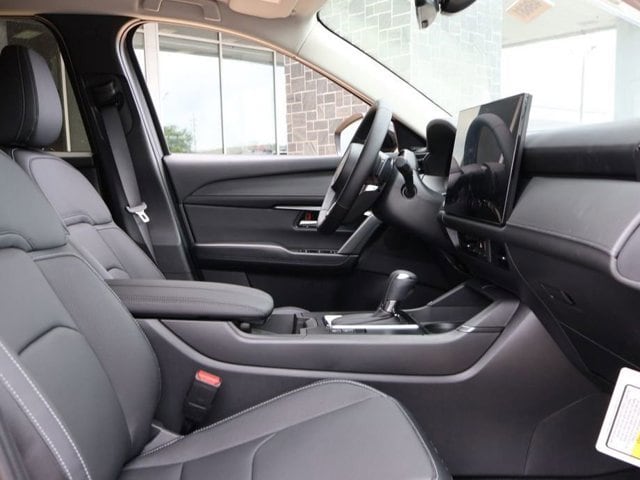 New 2026 Machine Gray Metallic Mazda 2.5 S Premium Plus AWD image 12