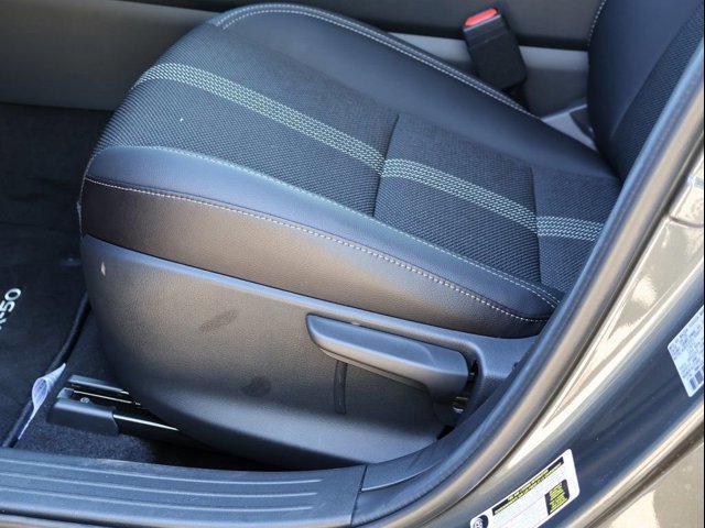 New 2025 Machine Gray Metallic Mazda 2.5 S Select AWD image 25