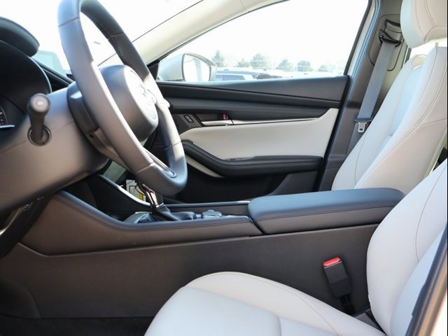 New 2026 Platinum Quartz Metallic Mazda 2.5 S Preferred image 24