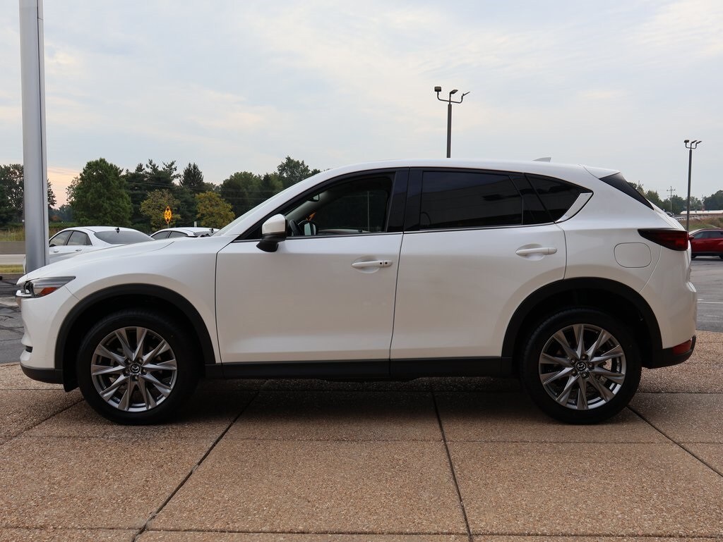 2020 Mazda CX-5 Grand Touring photo 2