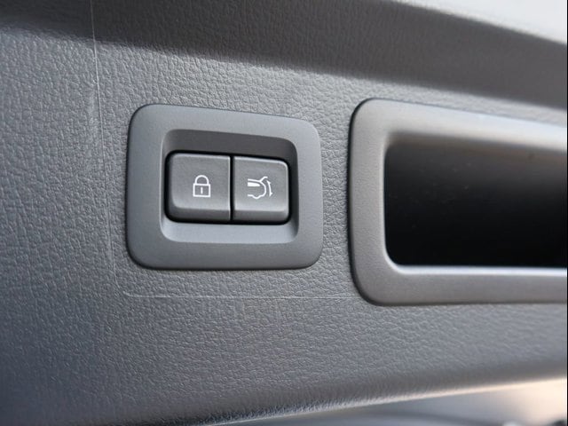 New 2026 Wind Chill Pearl Mazda Premium AWD image 17