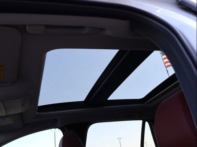 New 2026 Wind Chill Pearl Mazda Premium AWD image 27