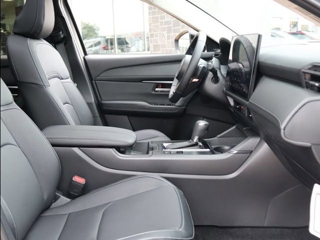 New 2026 Navy Blue Mica Mazda 2.5 S Premium Plus AWD image 12