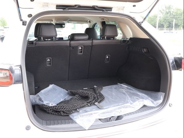 2025 Mazda CX-5 S Select Package - Photo 16