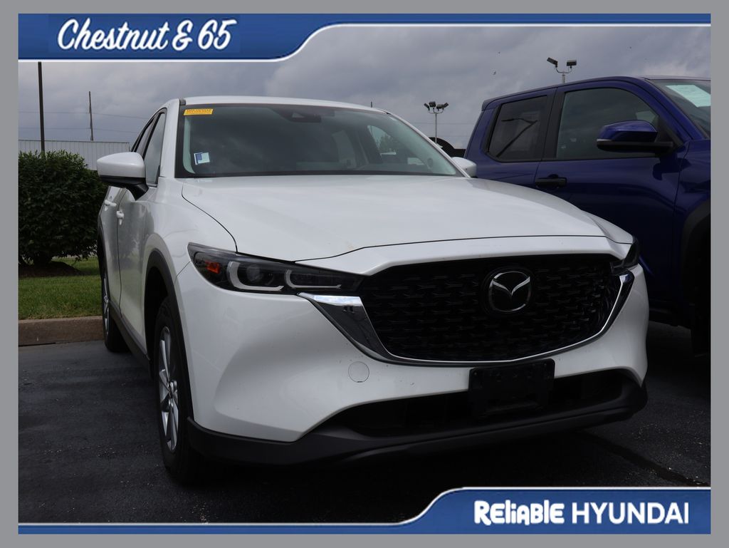 2023 Mazda CX-5 S Select Package Auto AWD's photo