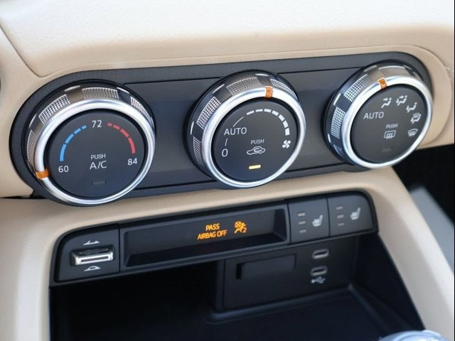 New 2026 Snowflake White Pearl Mazda Grand Touring image 29