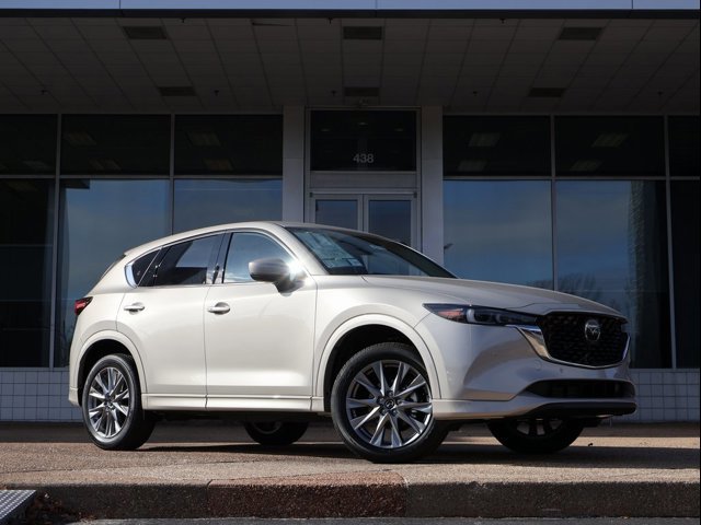 2025 Mazda CX-5 S Premium Plus package's photo