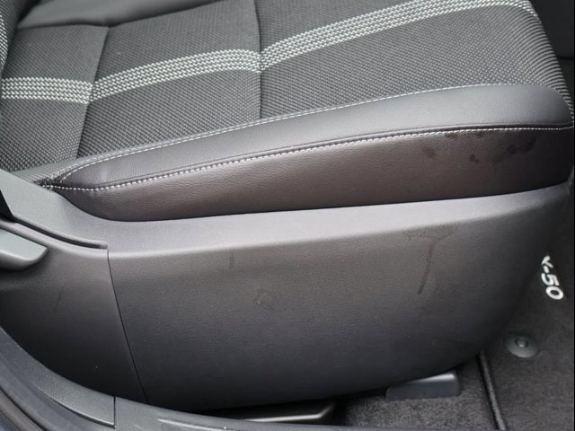 New 2026 Wind Chill Pearl Mazda 2.5 S Preferred AWD image 13