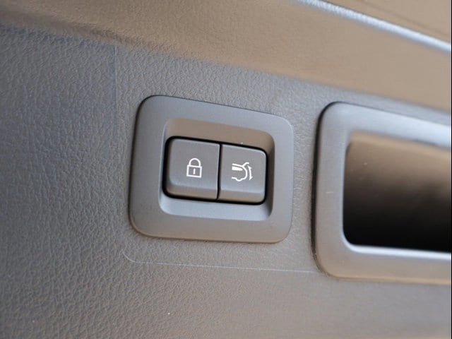 New 2026 Jet Black Mica Mazda Preferred AWD image 17