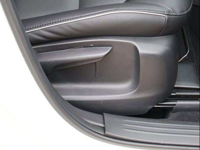 2025 Mazda CX-5 S Select Package - Photo 11