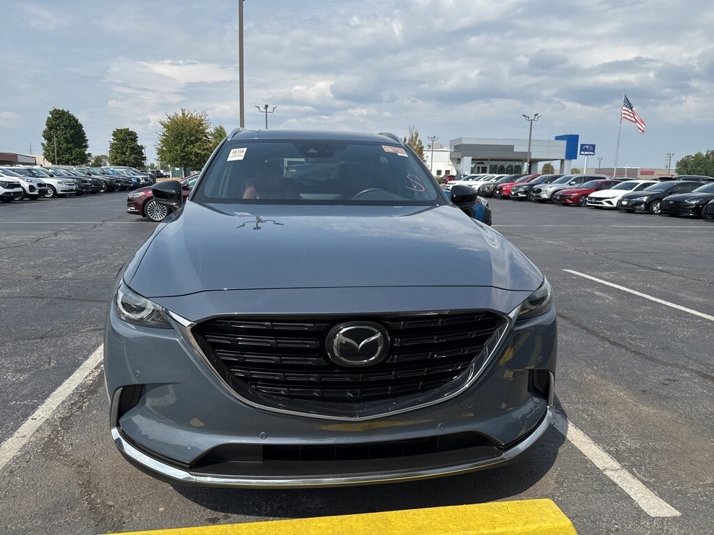 2022 Mazda CX-9 Carbon photo 3