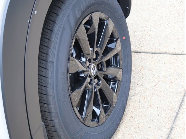 New 2026 Wind Chill Pearl Mazda 2.5 S Preferred AWD image 9