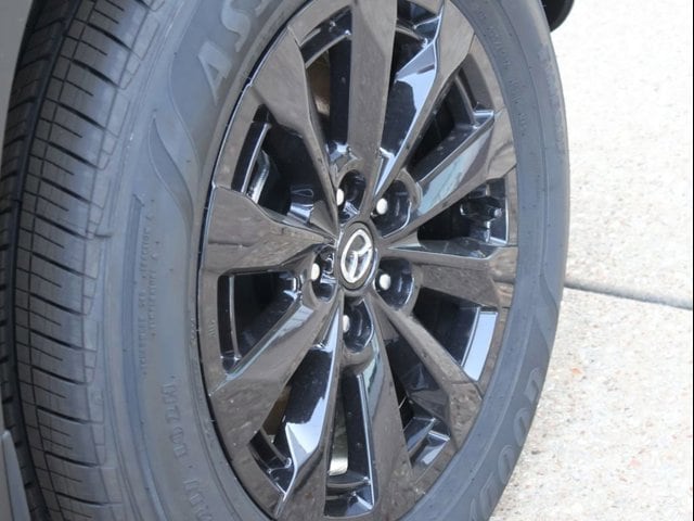 New 2026 Wind Chill Pearl Mazda Premium AWD image 42