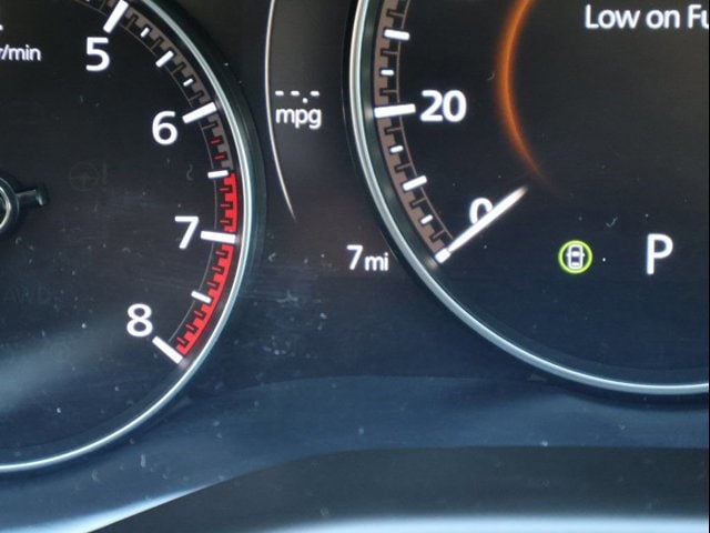 New 2025 Machine Gray Metallic Mazda 2.5 S Select AWD image 31