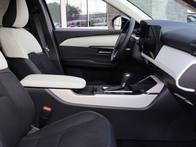 New 2026 Jet Black Mica Mazda 2.5 S Preferred AWD image 11