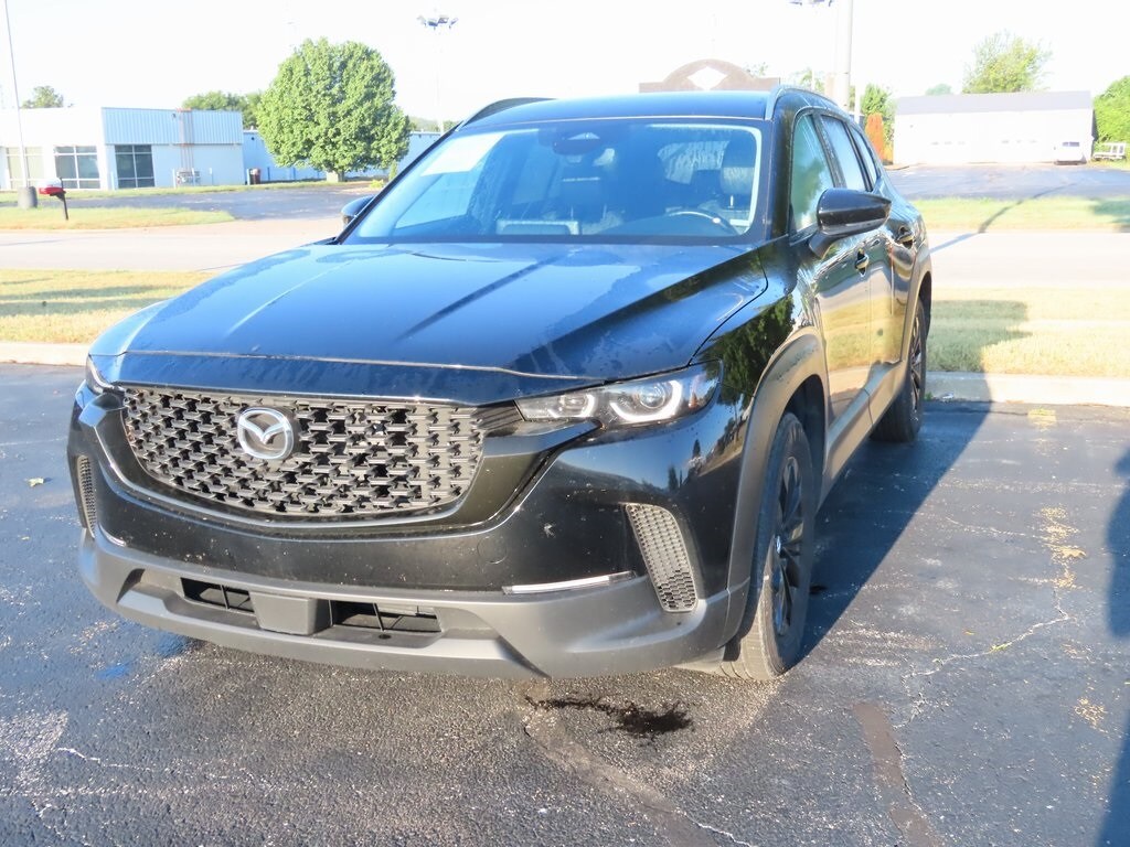 2025 Mazda CX-50 2.5 S Preferred photo 2