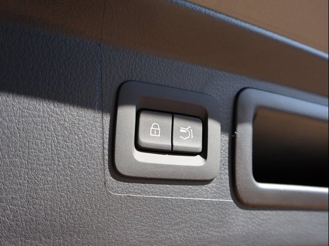 New 2026 Machine Gray Metallic Mazda 2.5 S Preferred AWD image 17