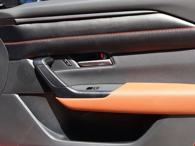 2026 Mazda CX-50 Premium Plus - Photo 11