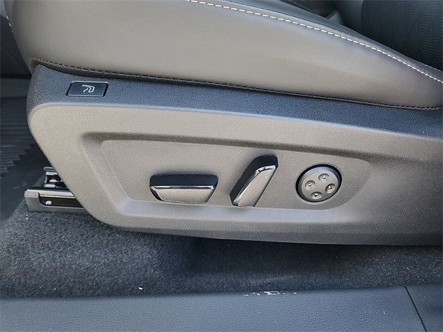 Murano Platinum