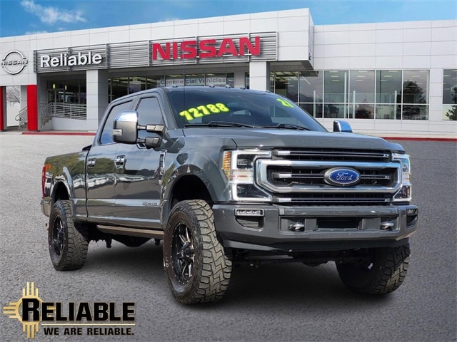 2021 Ford F-350 Super Duty Platinum's photo