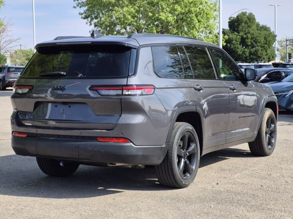 Used 2023 Jeep Grand Cherokee L Altitude SUV