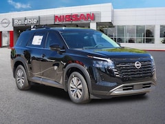 2026 Nissan Pathfinder SL SUV