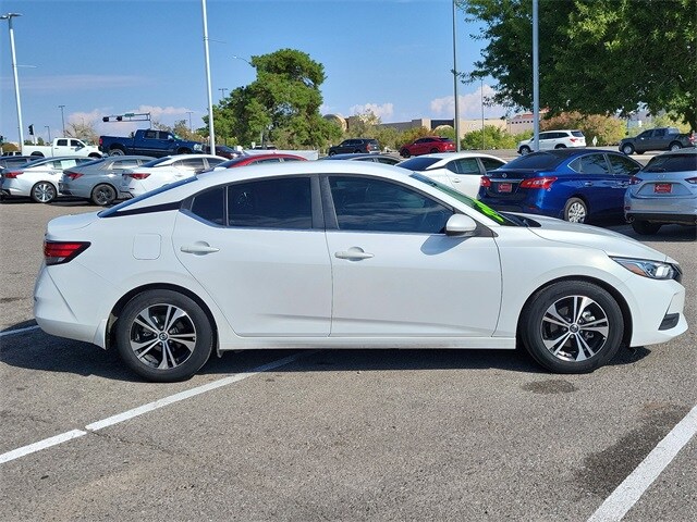 2023 Nissan Sentra SV photo 3