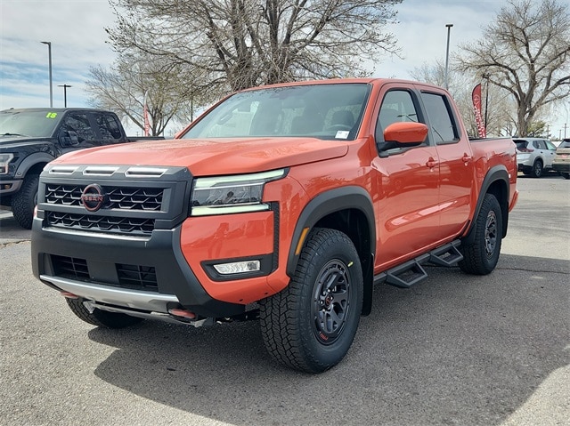 Frontier Crew Cab PRO-4X