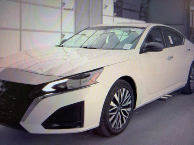 Certified 2025 Nissan Altima 2.5 SV Sedan