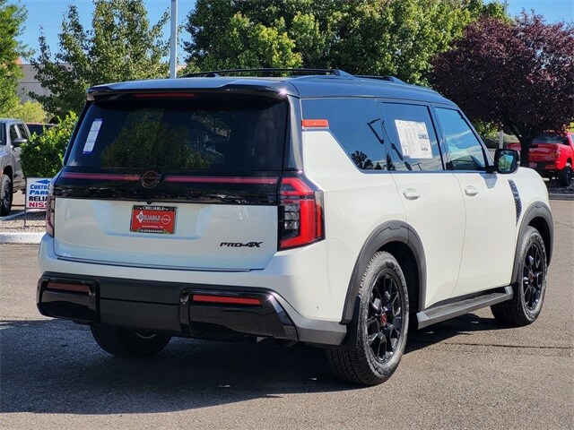 2026 Nissan Armada photo 3