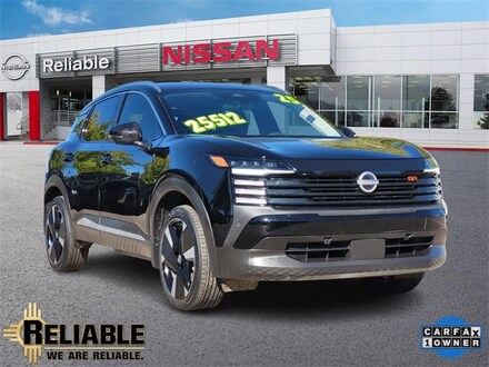 2025 Nissan Kicks SR SUV