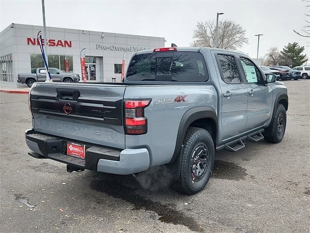 Frontier Crew Cab PRO-4X