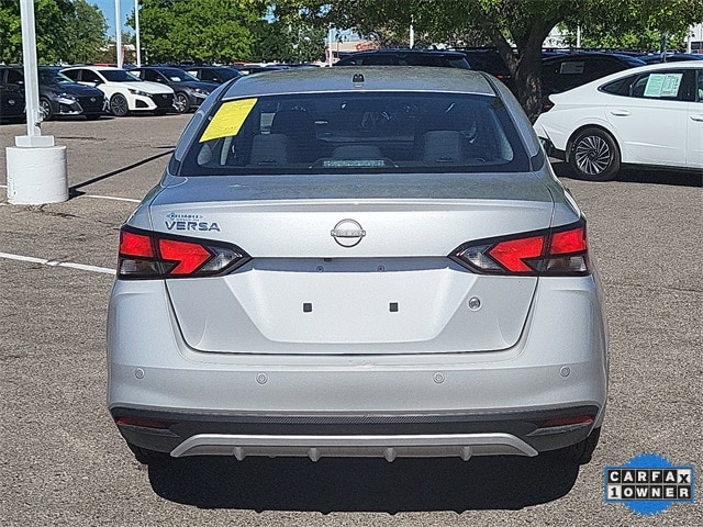 Versa Sedan S