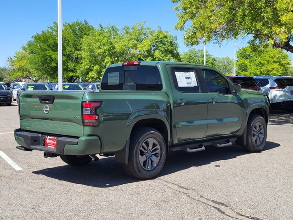 New 2026 Nissan Frontier SV Truck Crew Cab
