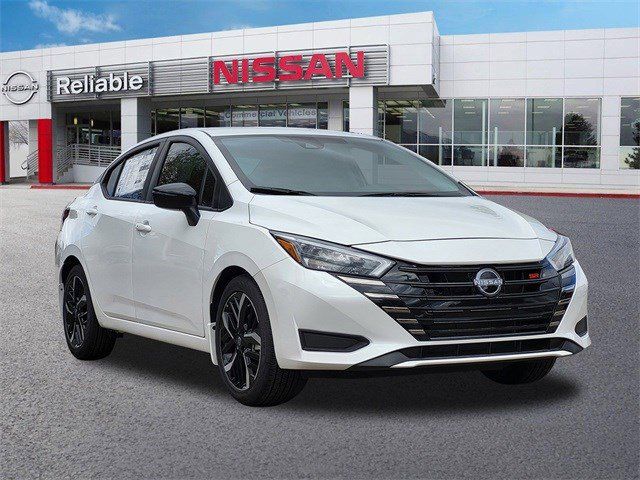 2025 Nissan Versa 1.6 SR CVT's photo