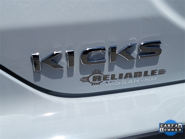 Kicks SR