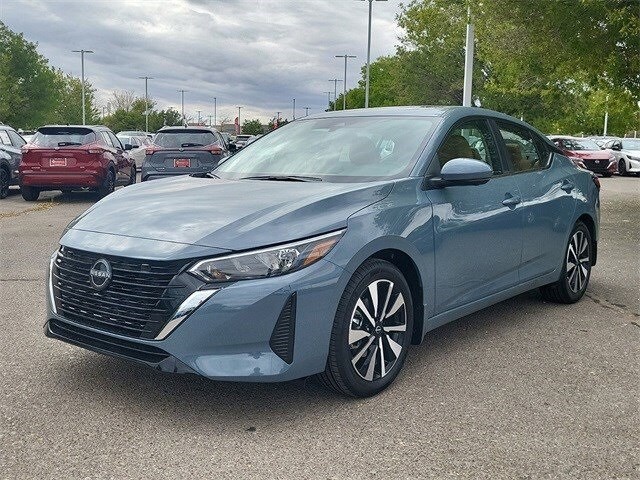 2025 Nissan Sentra SV photo 4