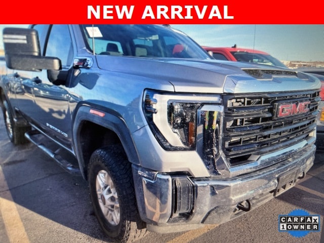 2024 GMC Sierra 2500HD Pro Crew Cab 4WD