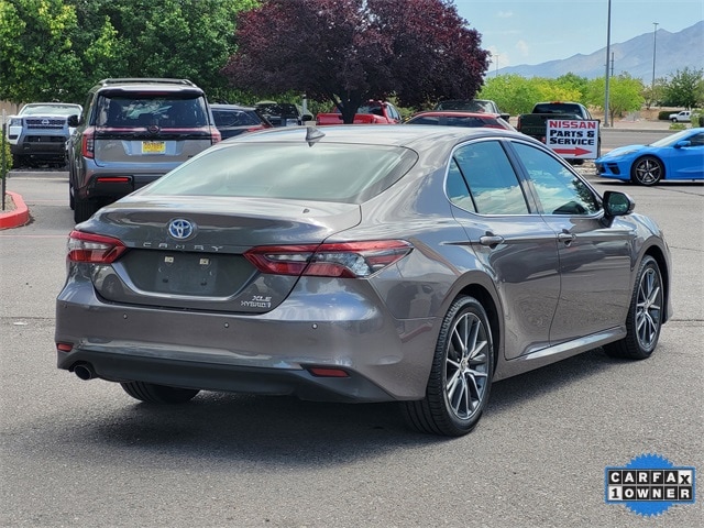 Camry Hybrid XLE