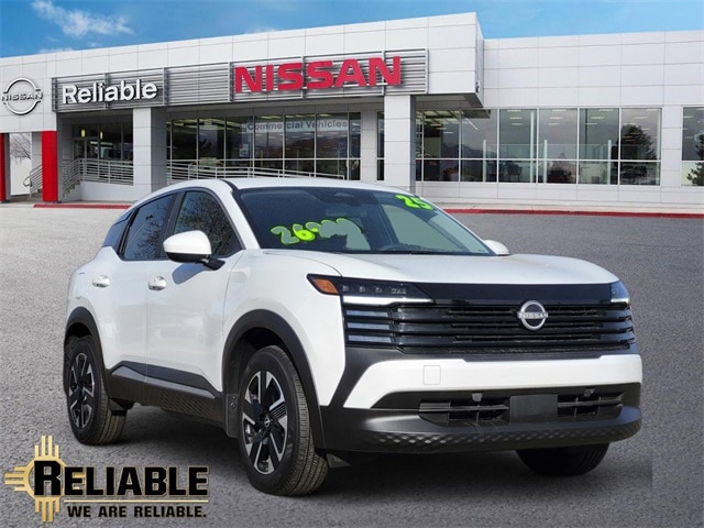 2025 Nissan Kicks SV AWD's photo