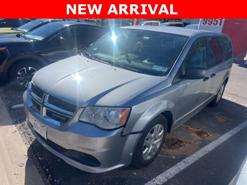 Used 2019 Dodge Grand Caravan SE Minivan/Van