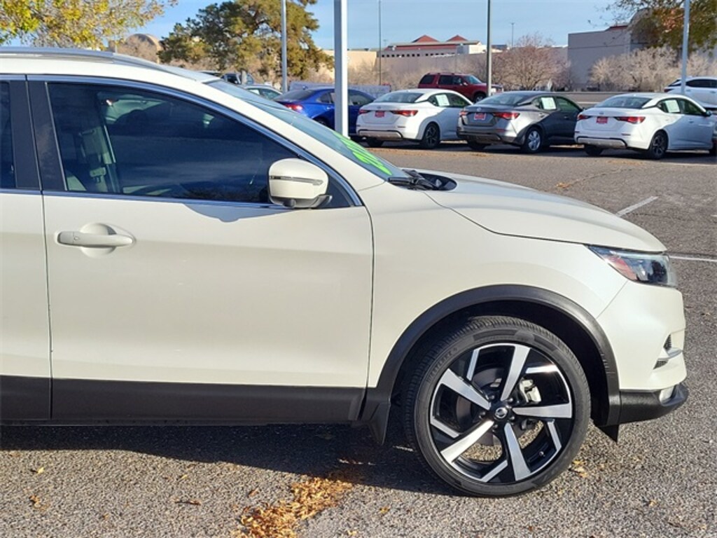 Used 2021 Nissan Rogue Sport SL SUV