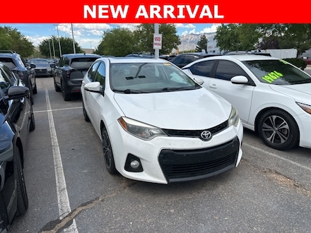 2014 Toyota Corolla LE Sedan