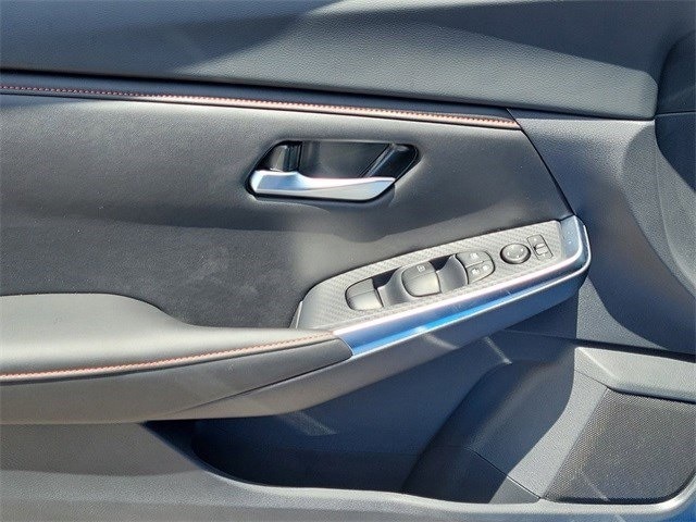 Sentra SR