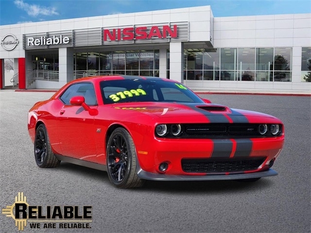 2016 Dodge Challenger SRT's photo