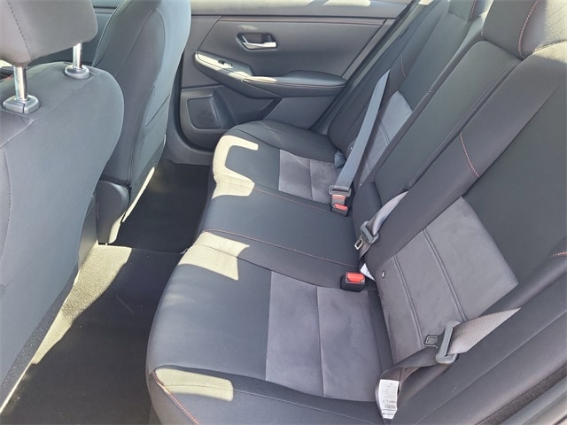 Sentra SR